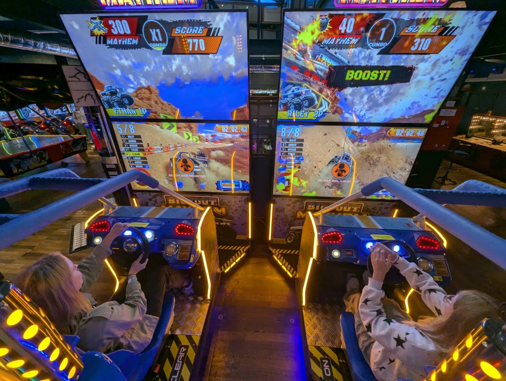 Mina tjejer i spelhallen