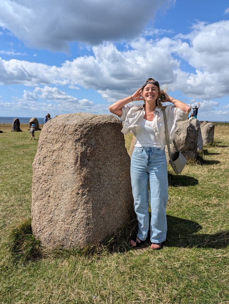 Ett blåsigt Ales stenar